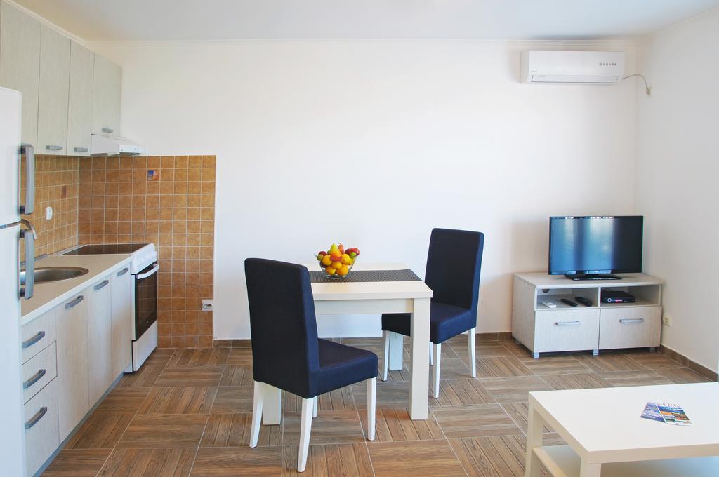 Apartmani Tivat Kaludjerovic Номер фото